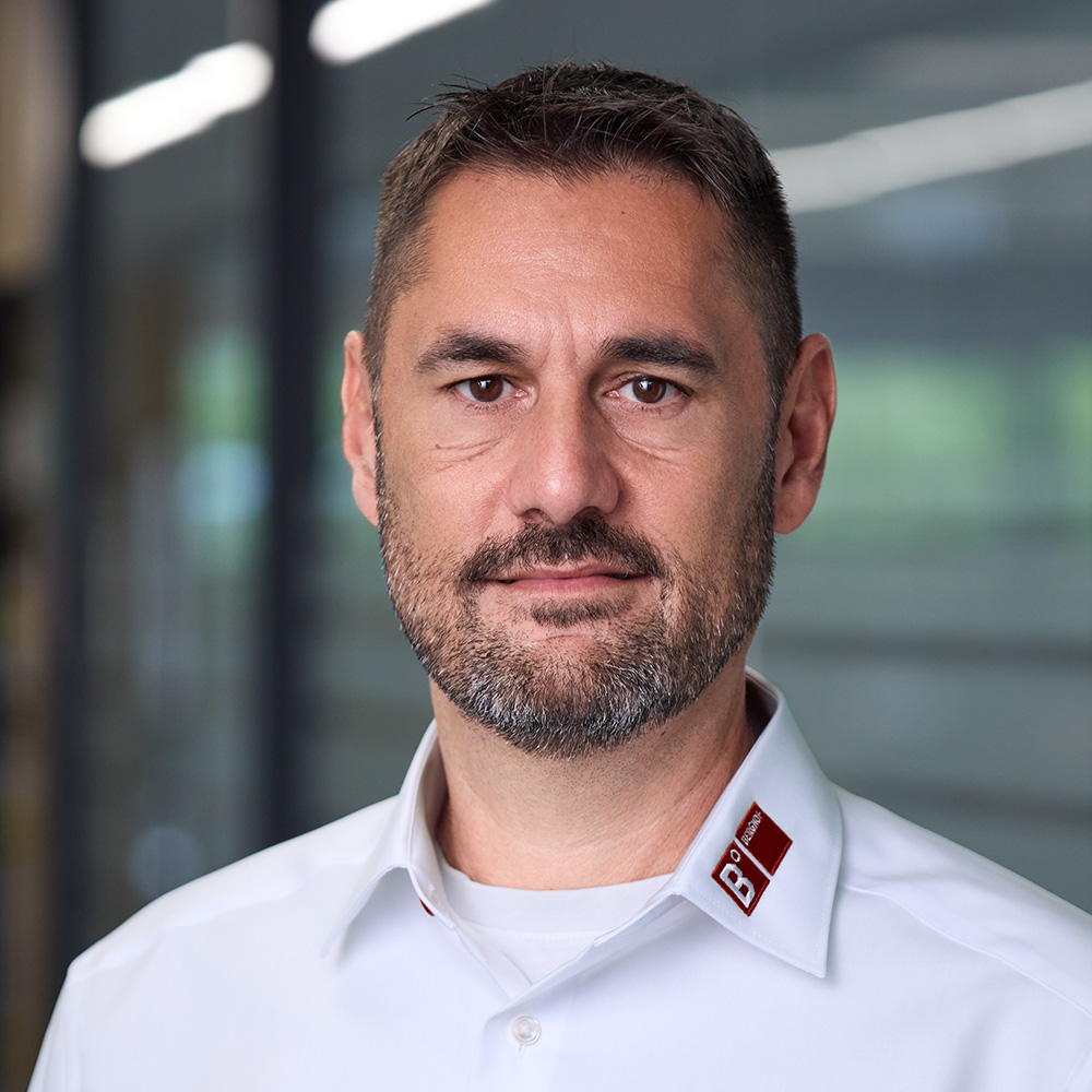 Sascha Bender